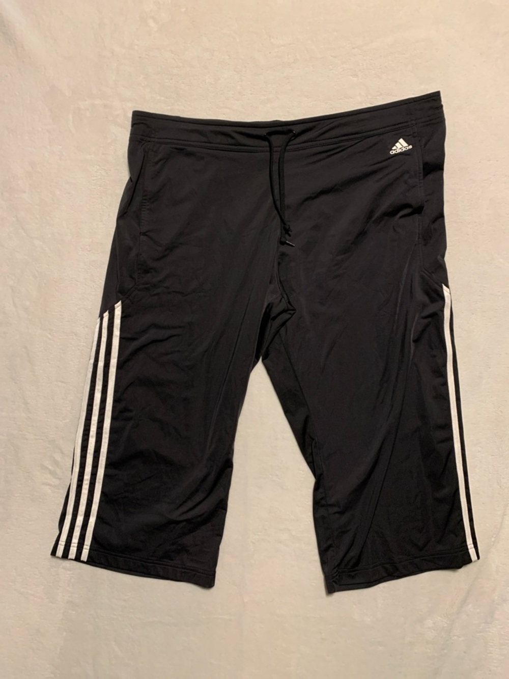 Mens Adidas  3 Three Striped Black Capri Workout Pants Jogger Size XL